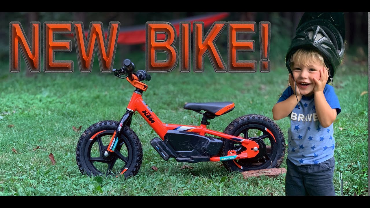 SURPRISING OUR 2 YEAR OLD WITH A NEW BIKE | KTM STACYC
