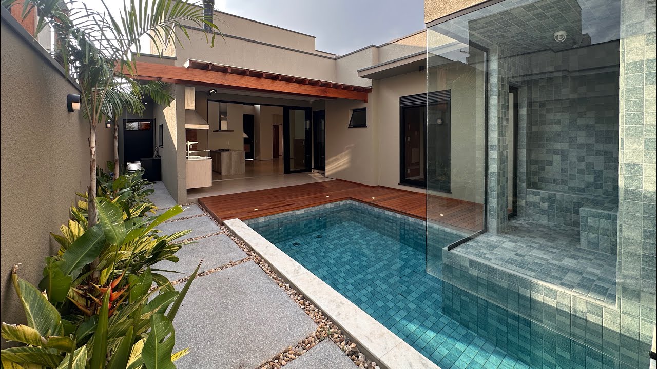 CASA TERREA BEL&Iacute;SSIMA COM MUITOS DETALHES DE REQUINTE PISCINA SAUNA 3 SUITES EM PAUL&Iacute;NIA -SP