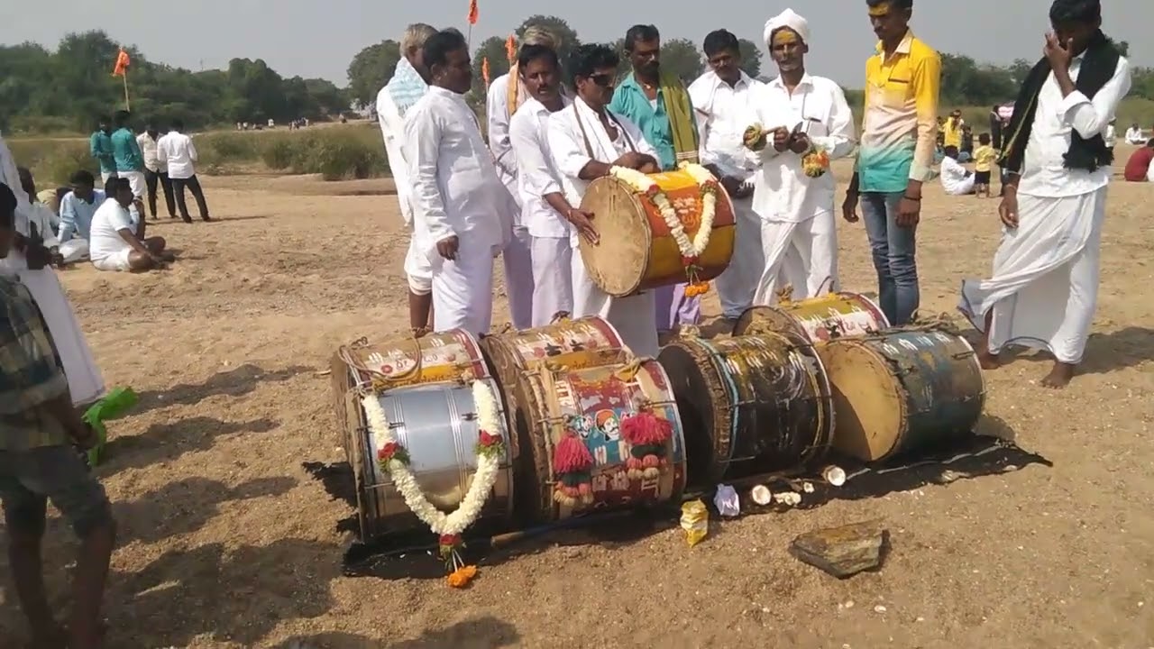 ಡೊಳ್ಳಿನ ಹಾಡು