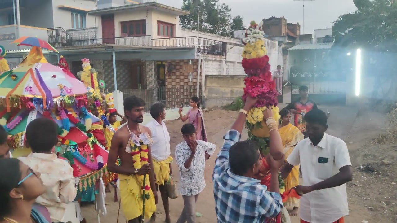 Thiruvizha kondattam..