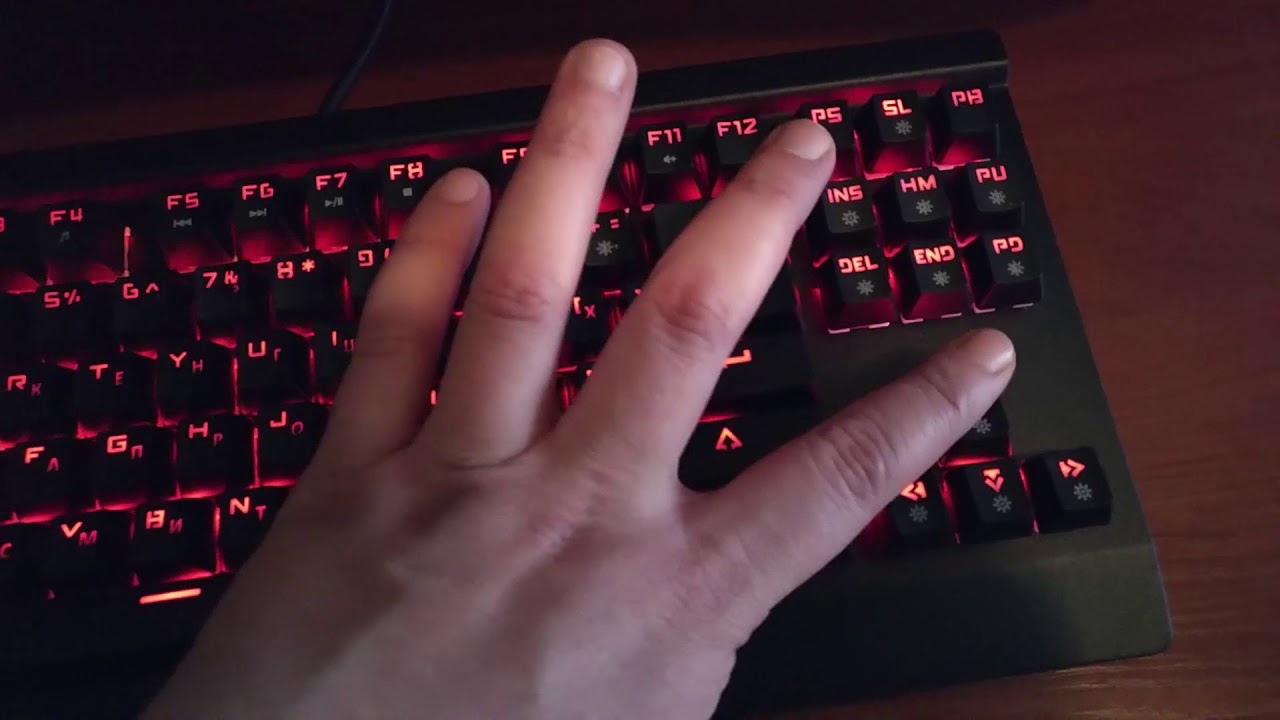 Oklick 930g v2 iron edge за не дорого Годнота?