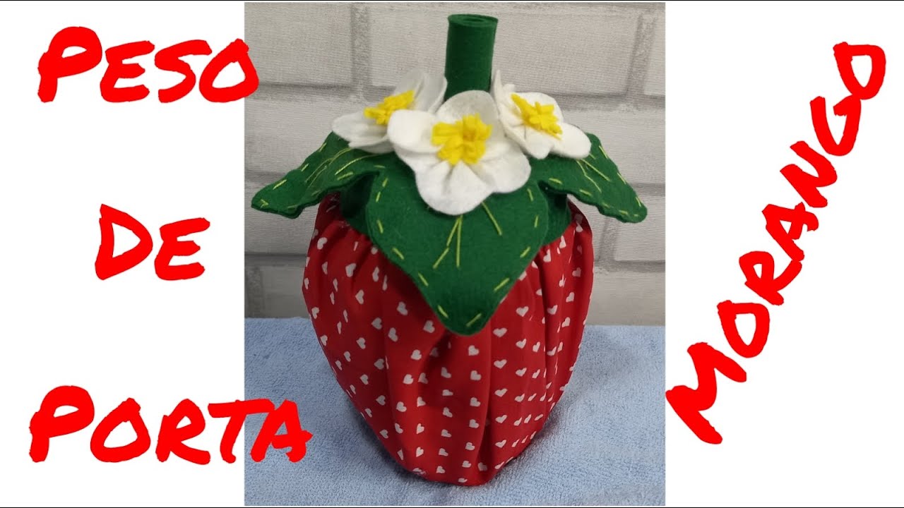 como fazer peso de porta morango com pote de creme de cabelo muito fácil de fazer