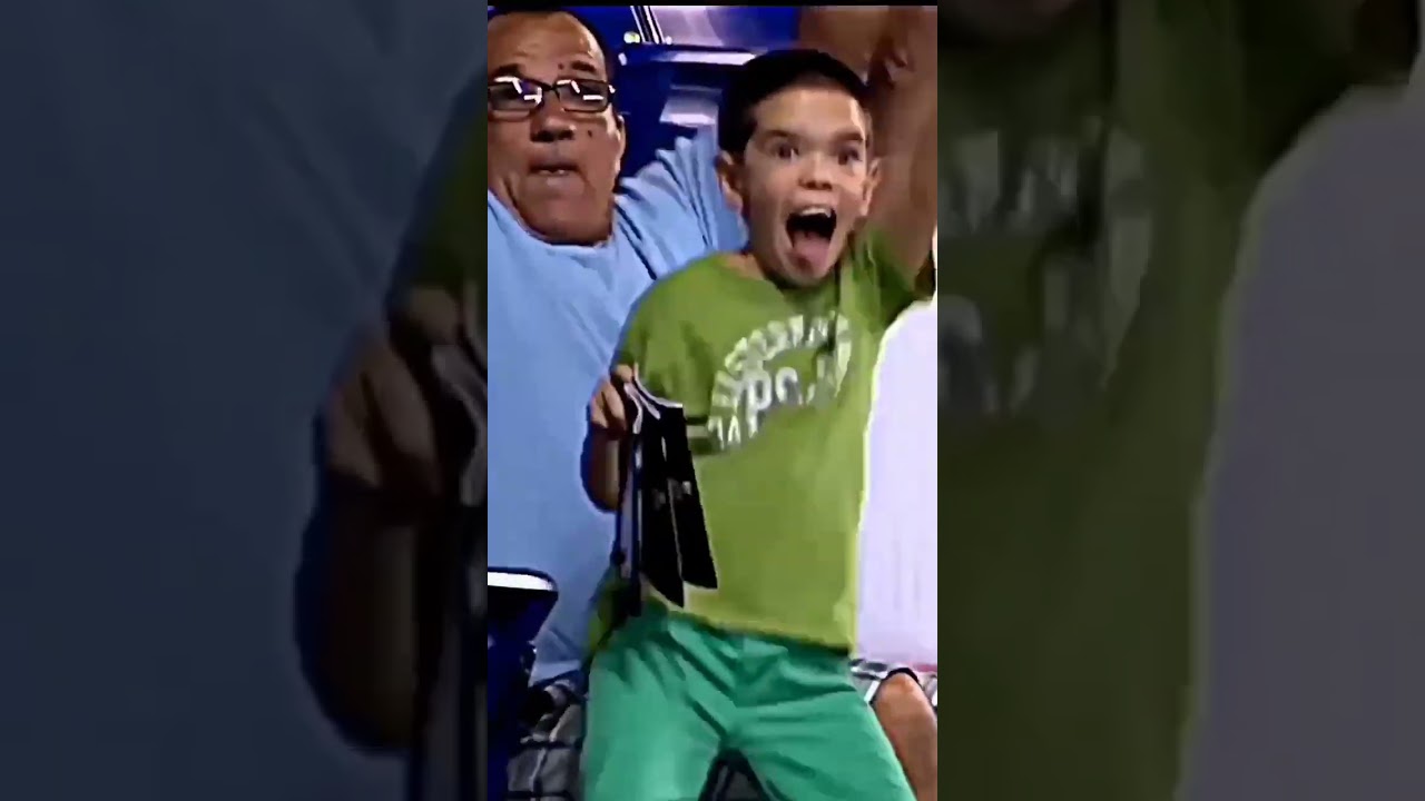 Volleyball players react with small boy 👦#shorts&nbsp;#funny&nbsp;#viral&nbsp;#trendingshorts