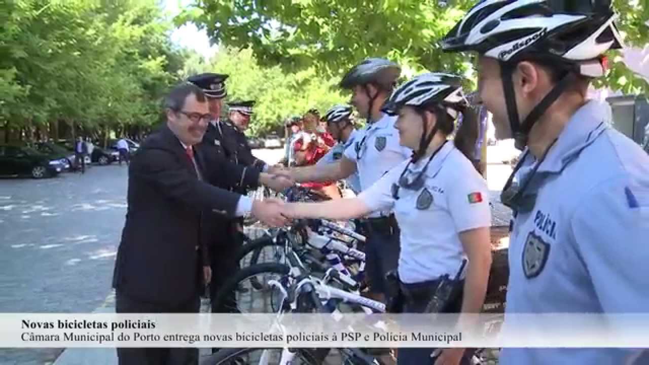 Câmara Municipal do Porto entrega bicicletas policiais à PSP e PM