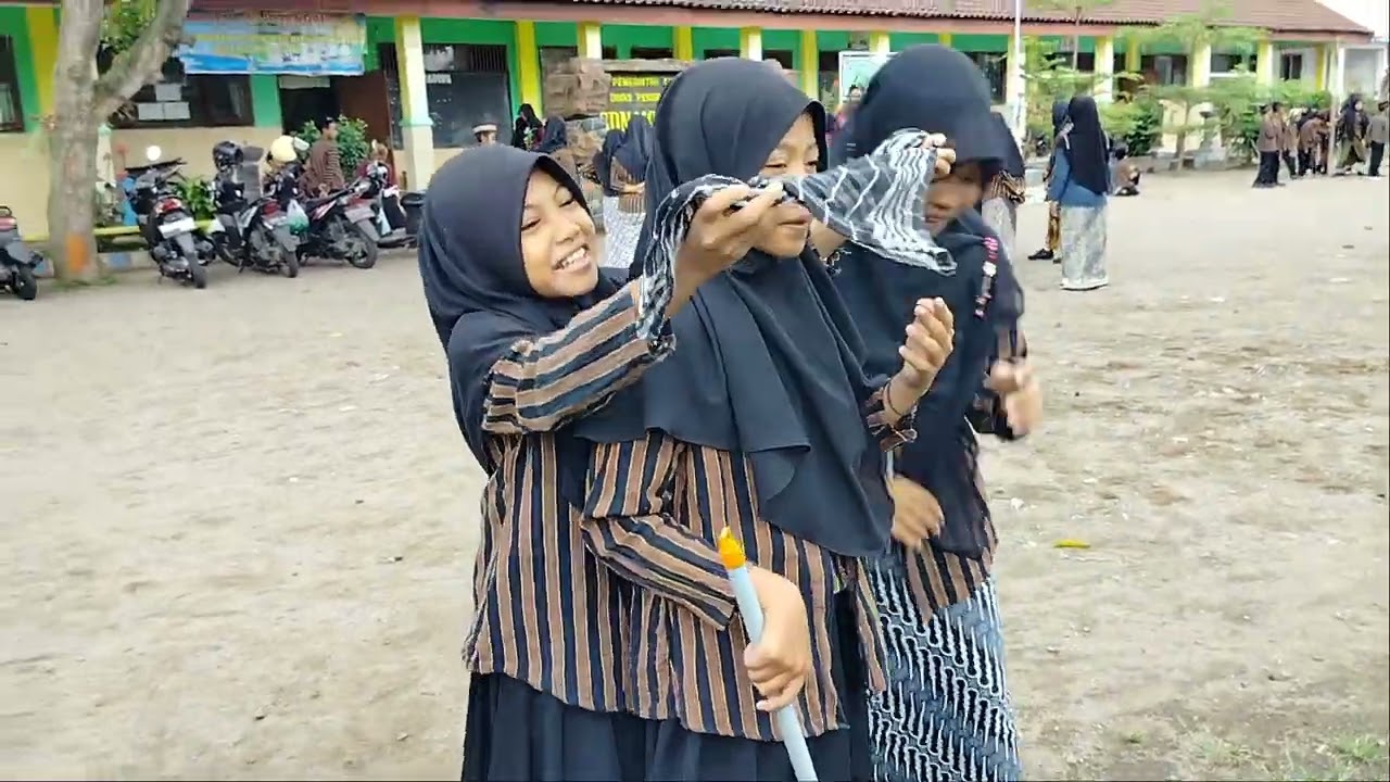 ANAK SD DA A DA SAJA