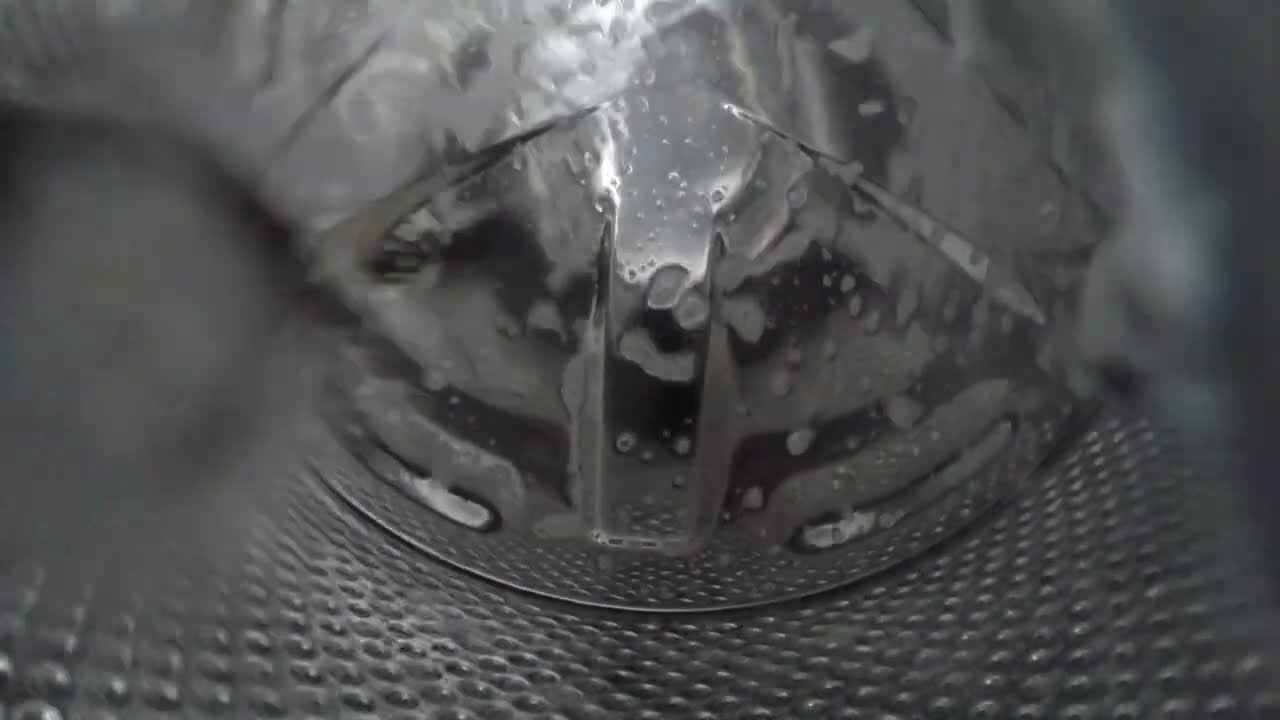 GoPro inside a washing machine Whirlpool Indiana 1400 with spinning at 800 RPM