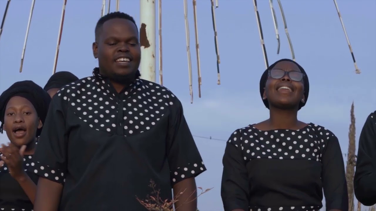 The Mighty Worshipers Gospel Choir  - Phahama ( Official Music Video)