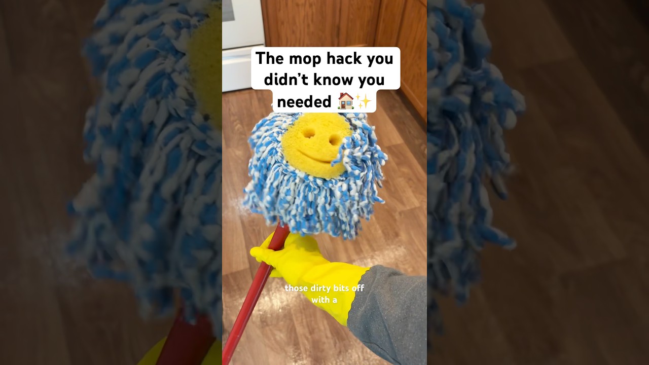 Tired of streaky floors and wasted cleaning time? This simple hack will change the game!✨#cleantok