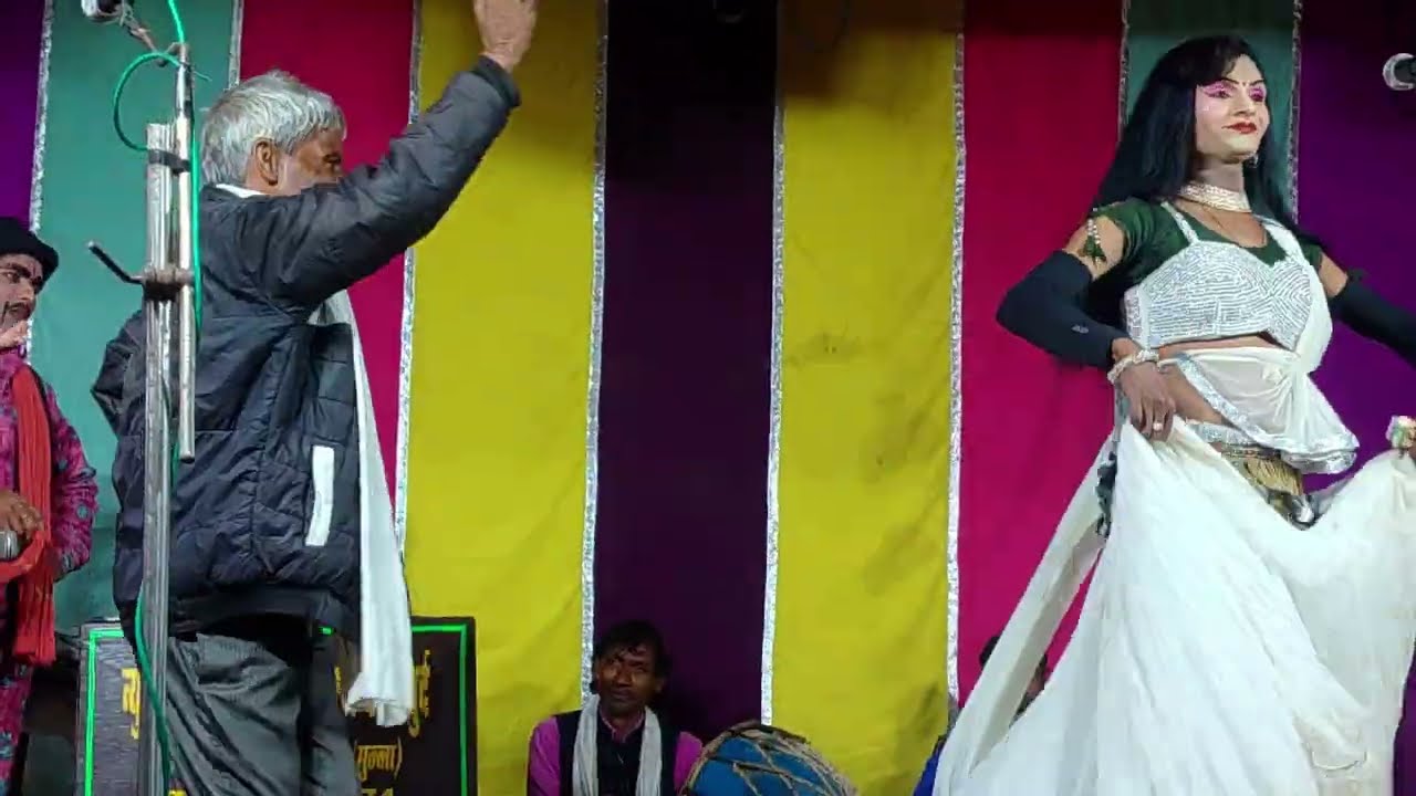 कवनें दिशा में लेके चलारि बटोहियों प्रमोदडांसर और सियाराम बाबा का सुपरहिट डांस बेहटाखुर्द कि नौटंकी 