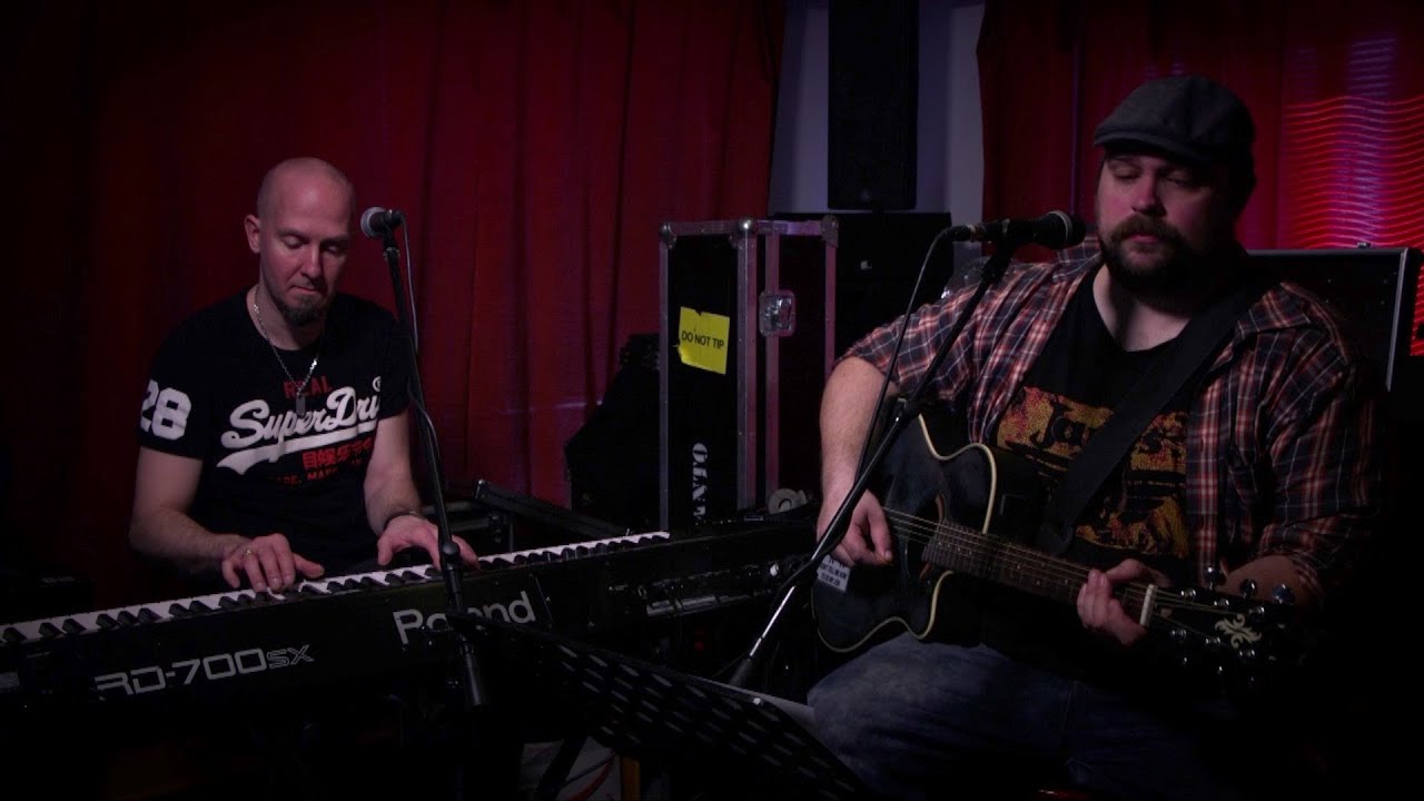 Duo Roslander & Hietala - Päästä varpaisiin