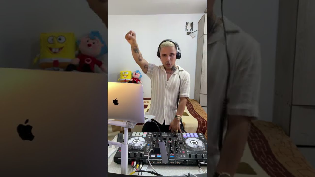 MIX A&Ntilde;O NUEVO 2022 🔥🍻 (Se Le Ve, 23, Medallo, Nost&aacute;lgico, 911 Remix, Desesperados) - DJ RAULITO
