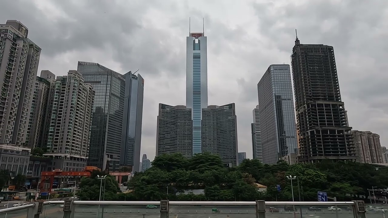Walk around Guangzhou East Railway Station - 4K 60fps