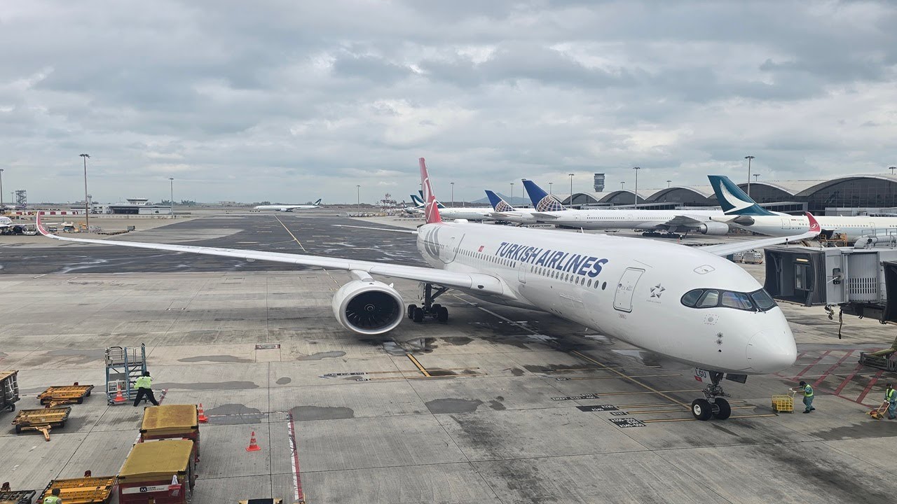 Turkish Airlines A350-900 Hong Kong To Istanbul 