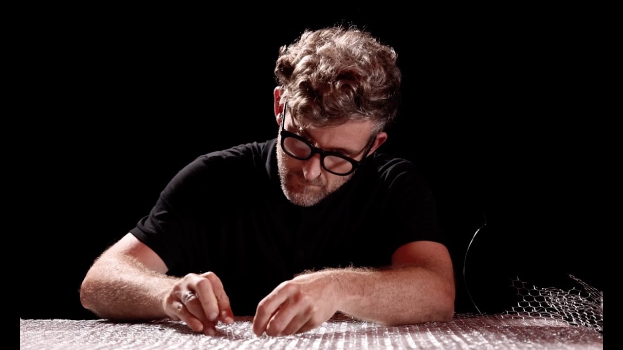 Giorgio Tentolini. Materiale immateriale - Colossi Arte Contemporanea