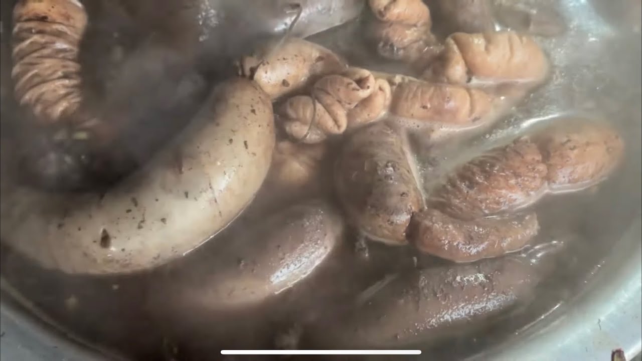 Chợ Phiên Mường Khương Ăn Sáng Thịt Lợn Đen | Hà Còi
