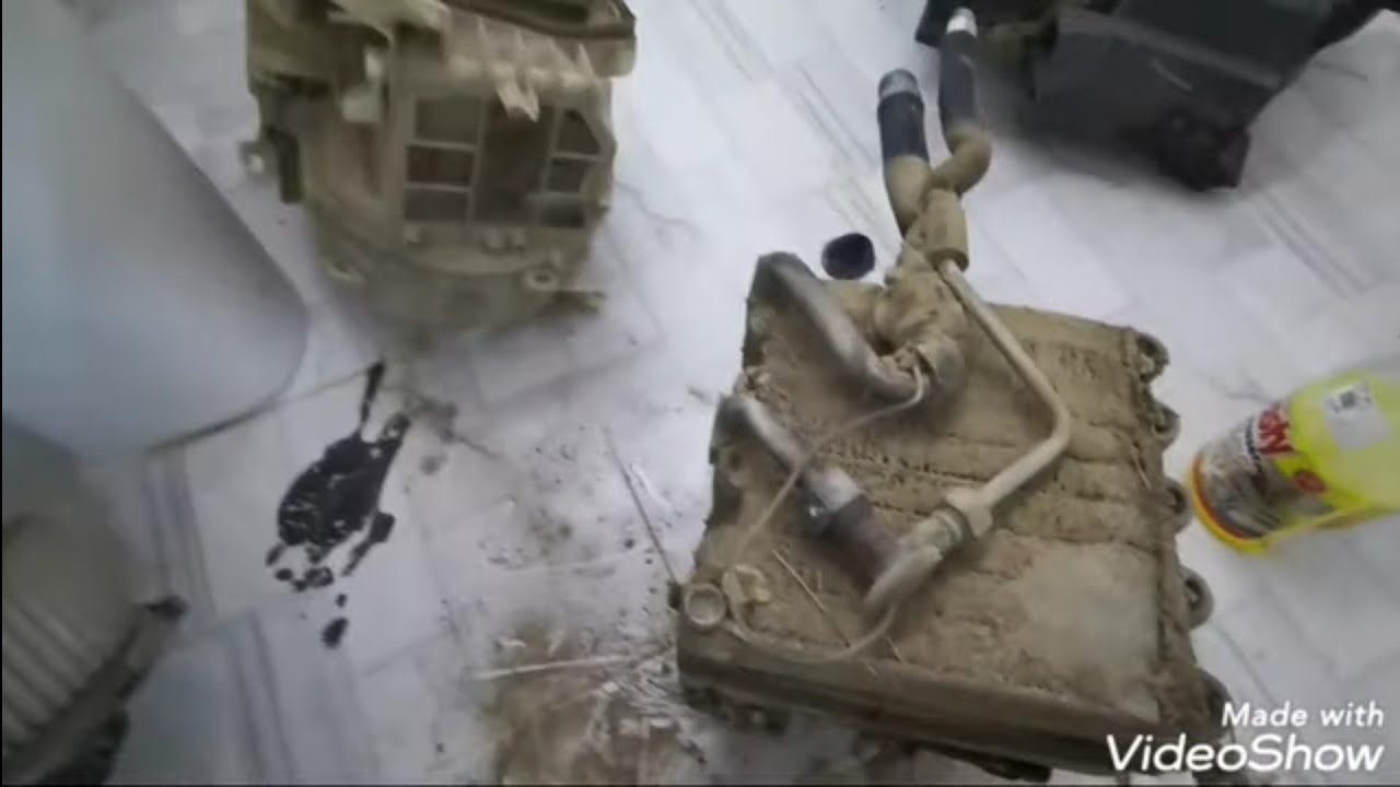 #مشروع_تجديدفكينا ثلاجة الهايلوكس كاملة مع المروحه وموزع الهواء ونظفنها طلعة ماشاء الله تبارك الرحمن