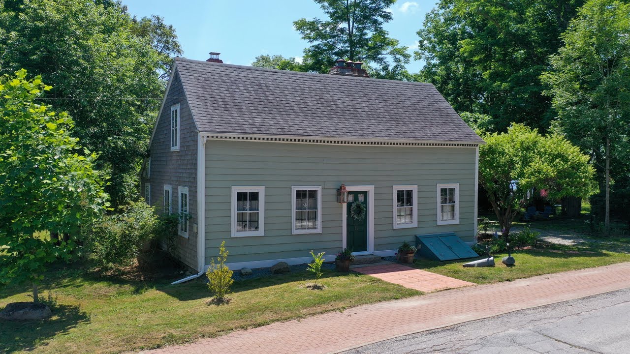 17 George St, Shelburne NS