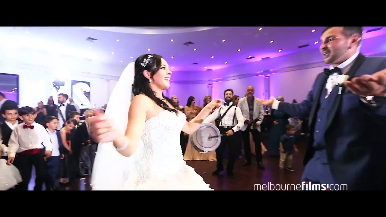 Amazing Turkish and Italian wedding entrance with crazy Lebanese Drummers 9 + www.melbournefilms