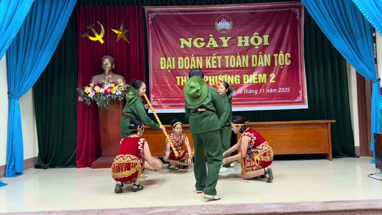 TIẾNG CHÀY TRÊN SÓC BOM BO 