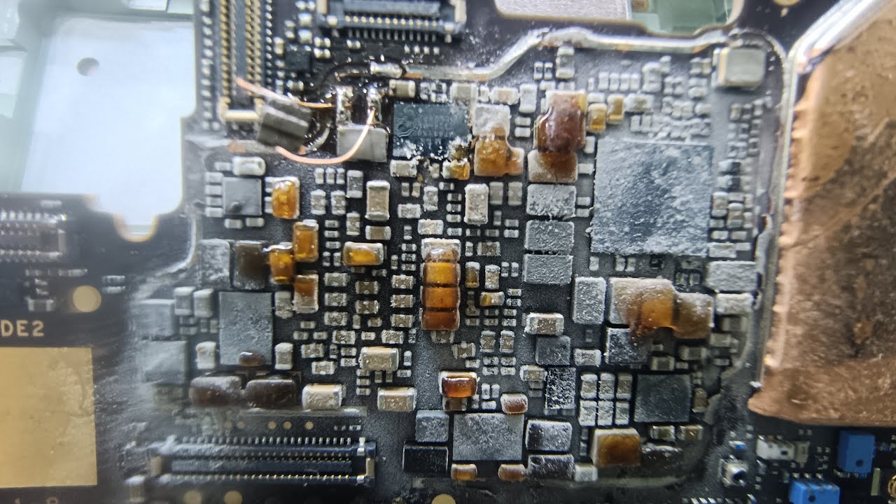 Moto edge 40 dead solution/moto edge 40 vph line Short Motorola edge 40 no charging no power on 