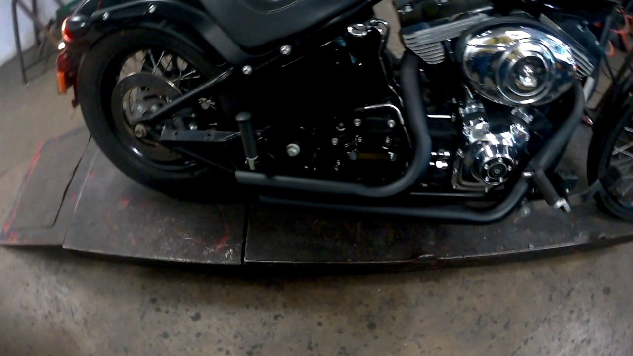 HARLEY DAVIDSON ESCAPE ATALLA AÇO CARBONO SO O CANO TREME TERRA