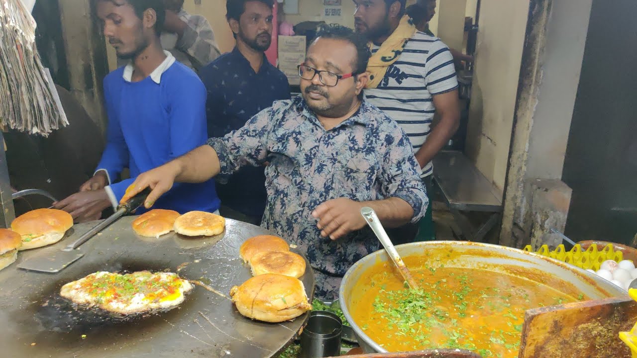 Goli ki Speed se bechte he ye Anda Pav || Israel ka Famous Ragde Wala Anda Pav for only Rs 25/-
