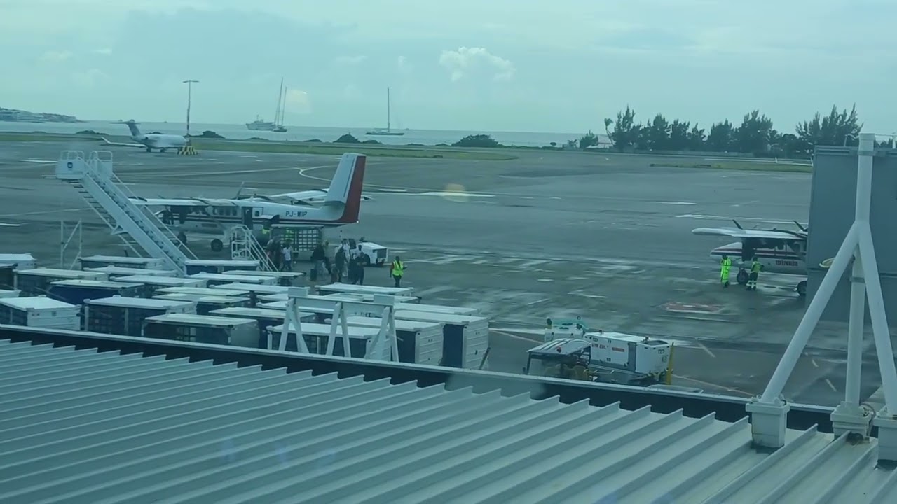 Watching The Planes #winair #fly #Airport 