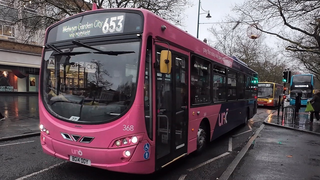 Buses at St Albans