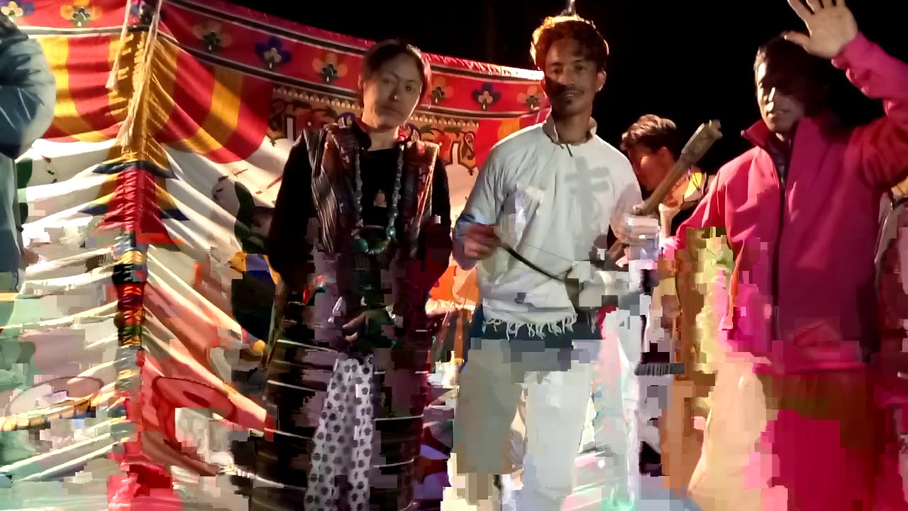Karmarong songs. ..
Lama thiki khala