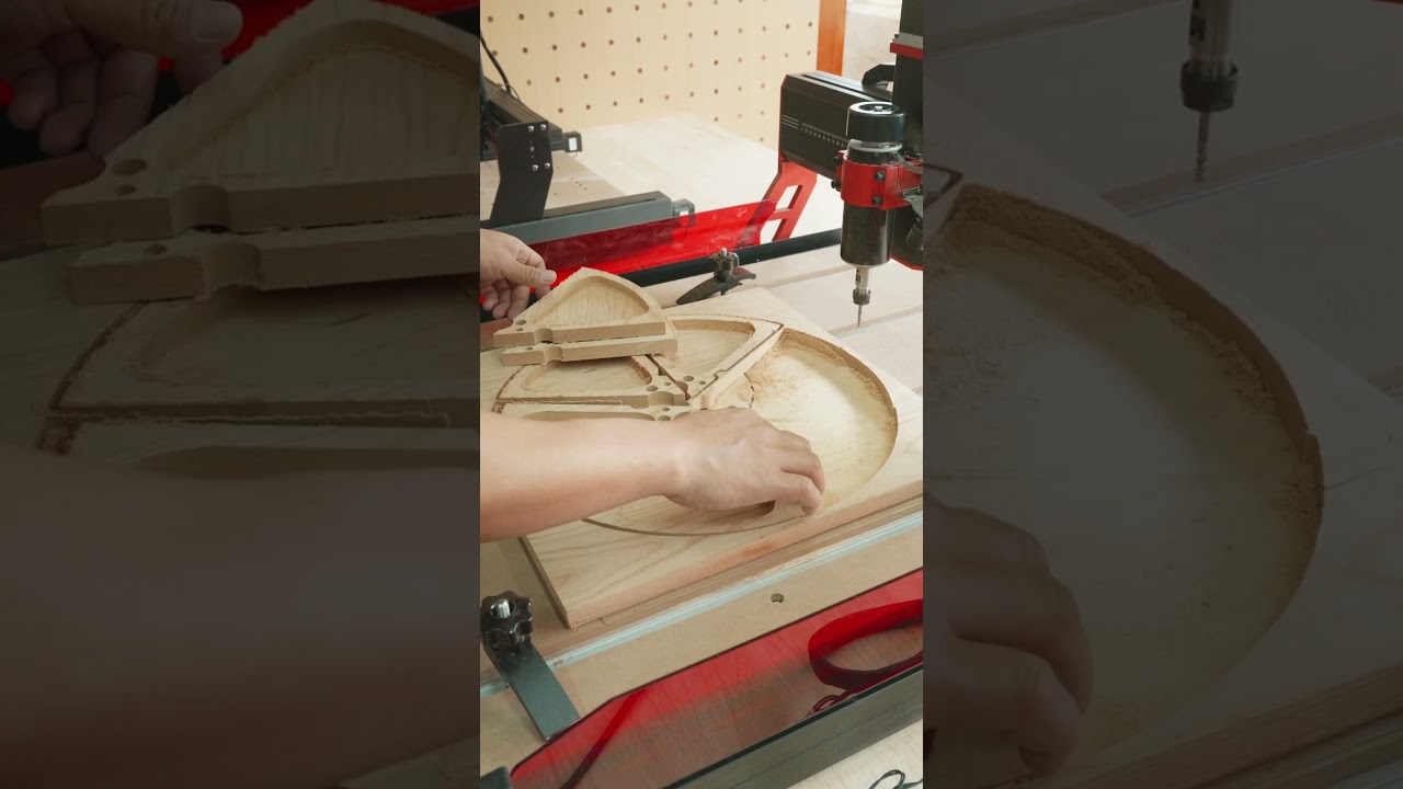 When the TTC6050 meets a pizza lover, the result is a beautifully crafted pizza tray!😍