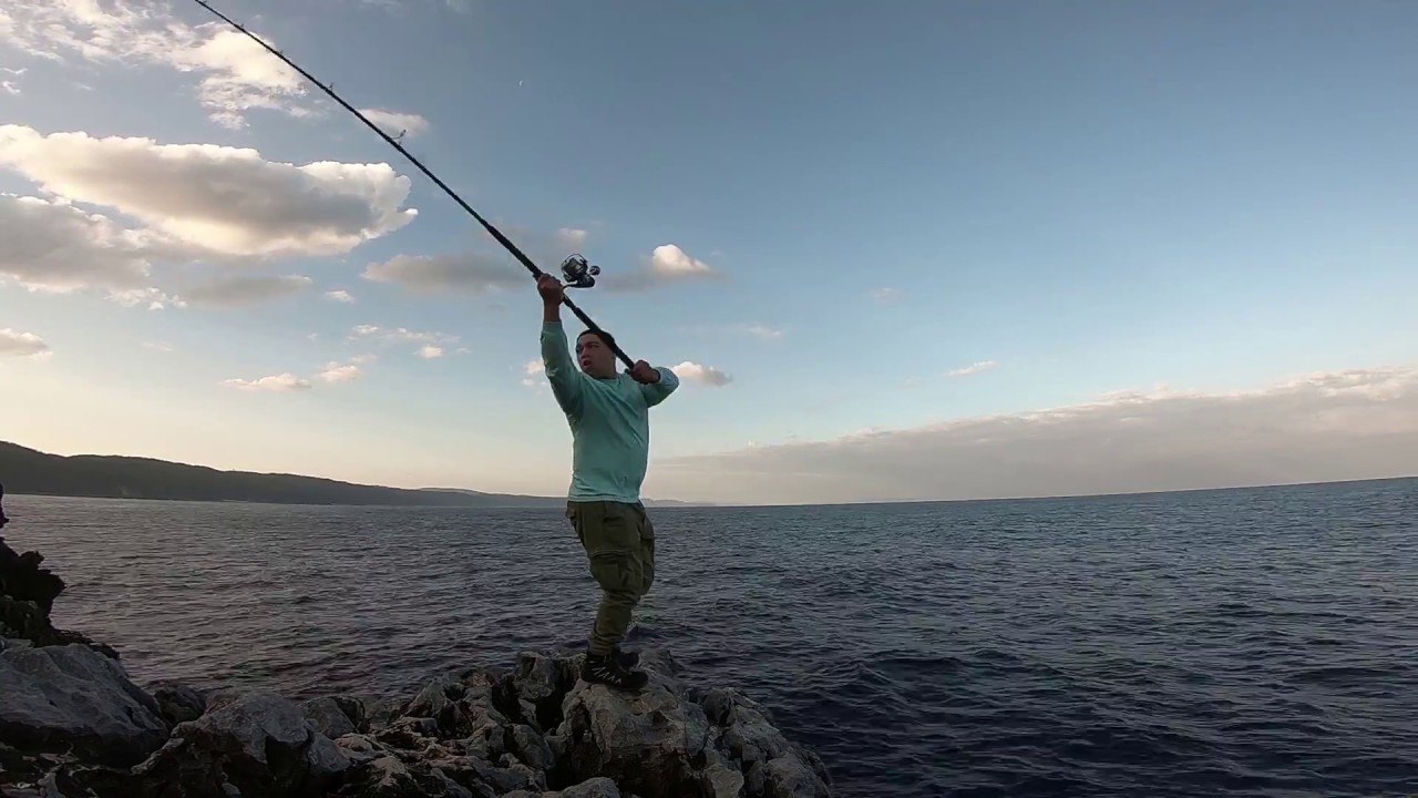 Off The Rocks EP 1 Shore Jigging Okinawa, Japan