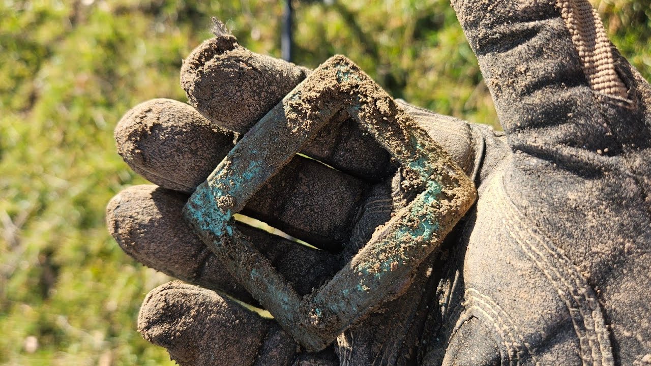 Heiss wie Frittenfett, Sondeln mit Bucketlister Erkennungsmarke, Spinnwirtel,  usw.