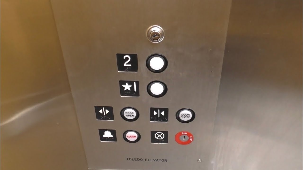 Toledo Hydraulic Elevator at First Citizens National Bank in Upper Sandusky, OH