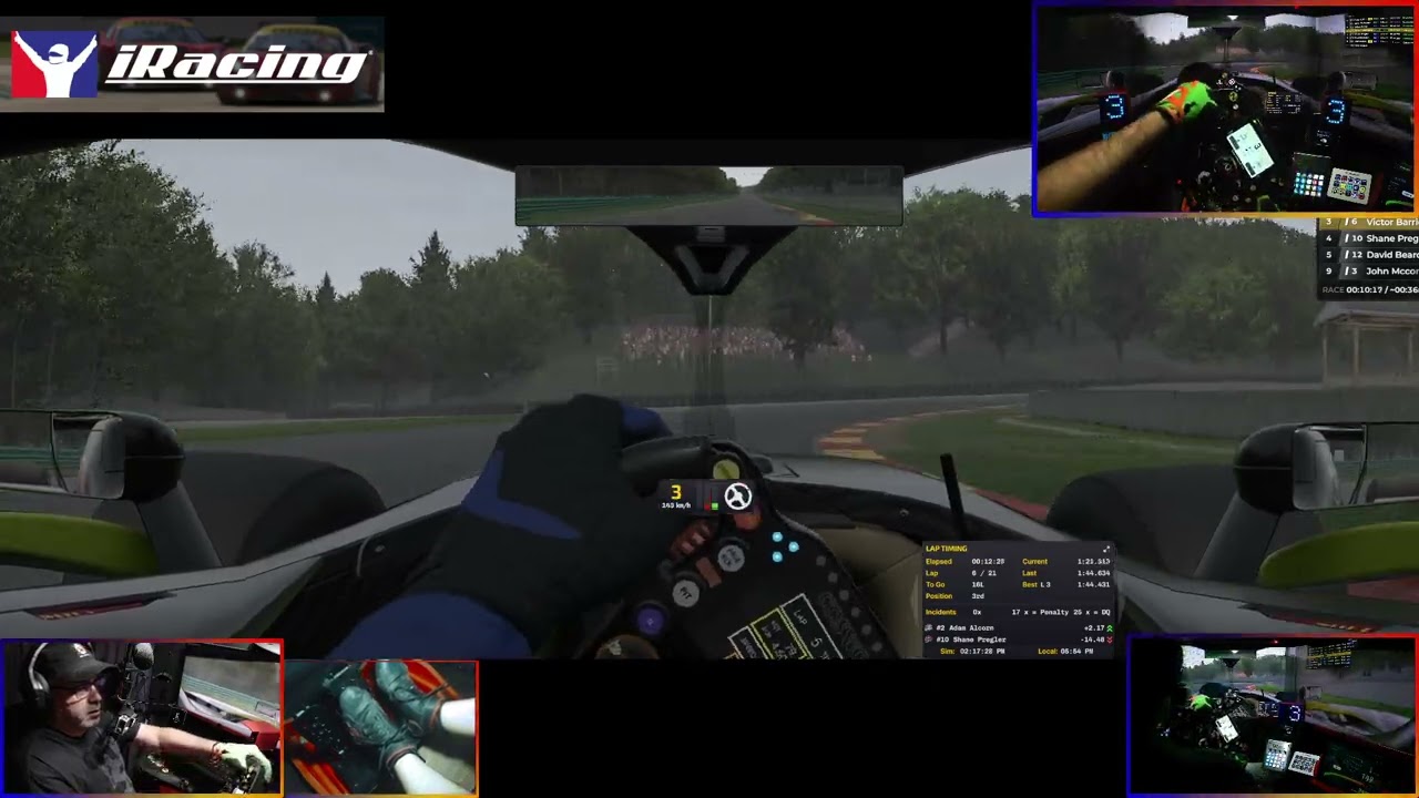 IRACING. Mi primera carrera con este hermoso auto.