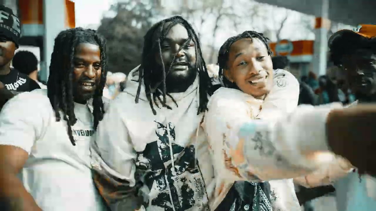 BottomBoiGucci - Bottom Bizz (Official Visual)