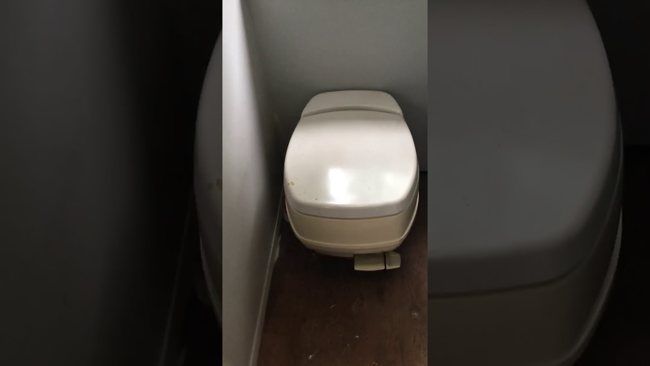 1984 Itasca Sunflyer renovation