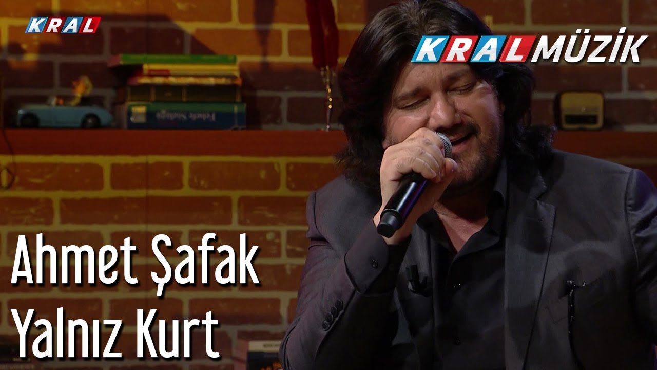 Yalnız Kurt - Ahmet Şafak