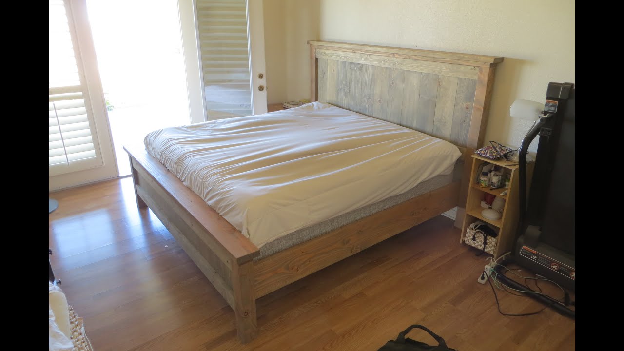 Farmhouse Style Kingsize Bed