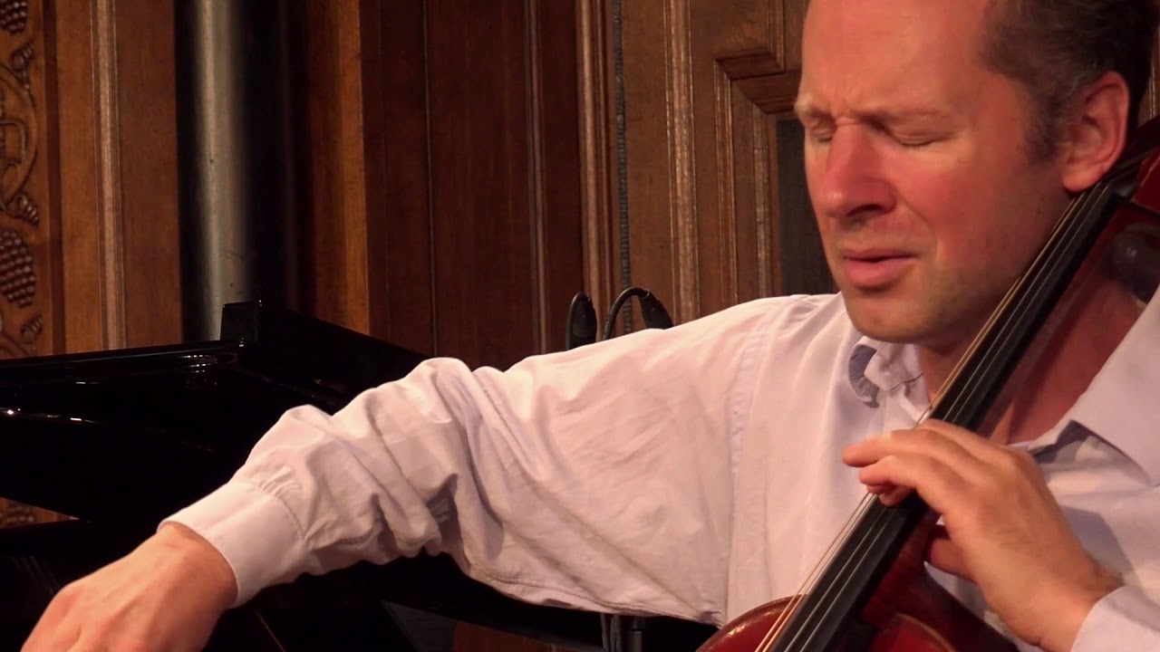 Serenade by Erich W. Korngold (1897-1957) for cello and piano from 