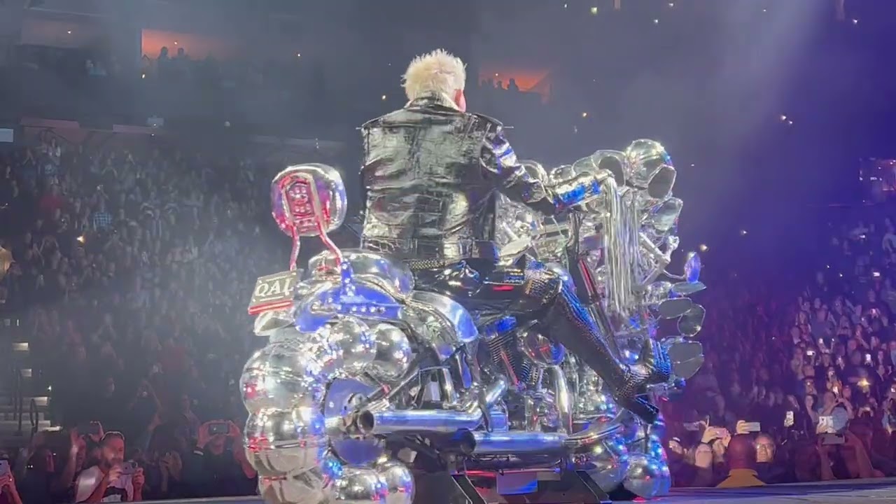 Queen & Adam Lambert Bicycle Race