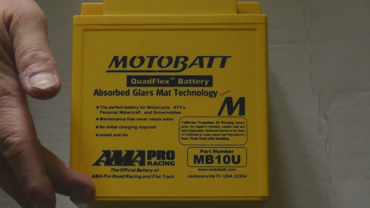 Akumulator AGM Motobatt wytrzymał 7 lat w motocyklu .