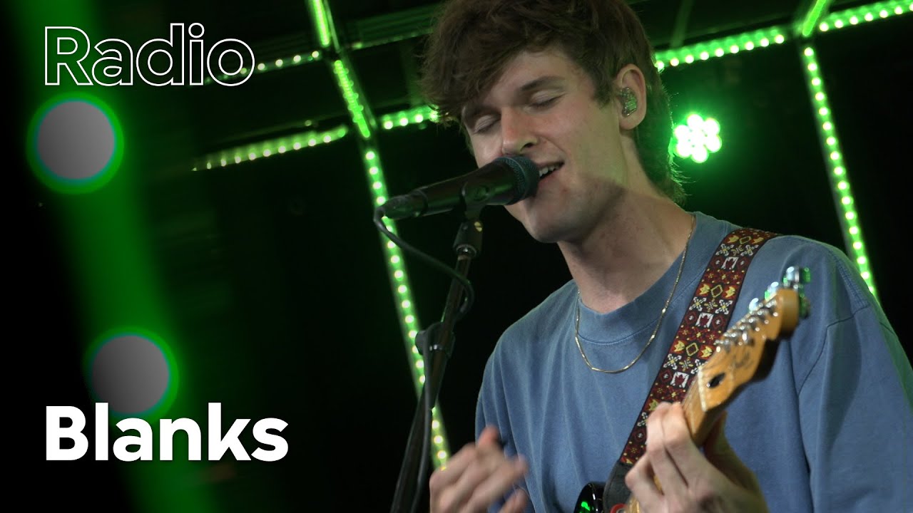 Blanks - 'Hopes Up High' & 'Love Situation (911)' Live @ 3FM (VoorAan)