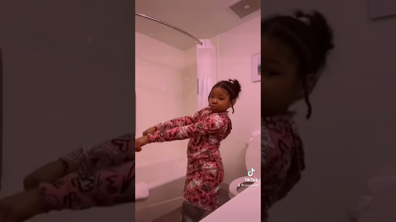 Pretty girl kya dance fun play