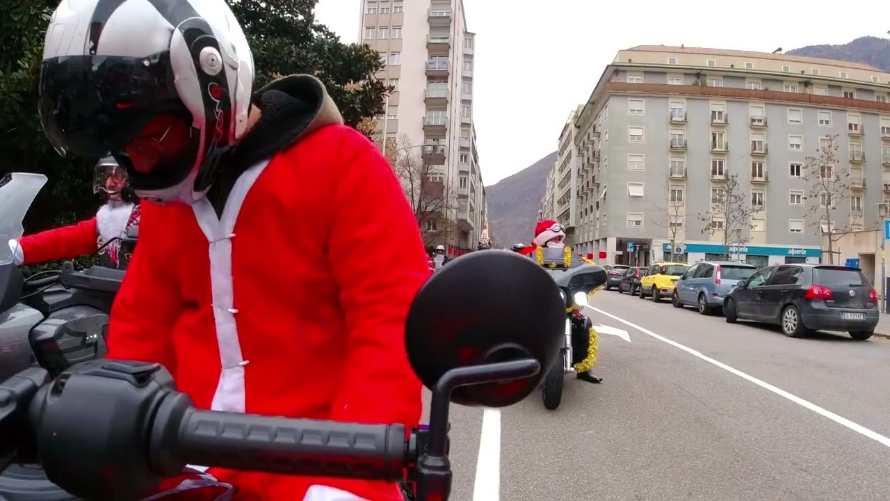 2025 Babbi natale in HD