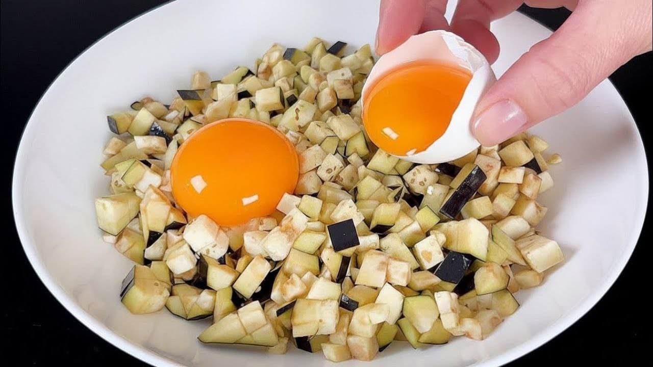 У вас есть баклажаны и яйца! Никто не знает этого рецепта! Вкуснее мяса!
