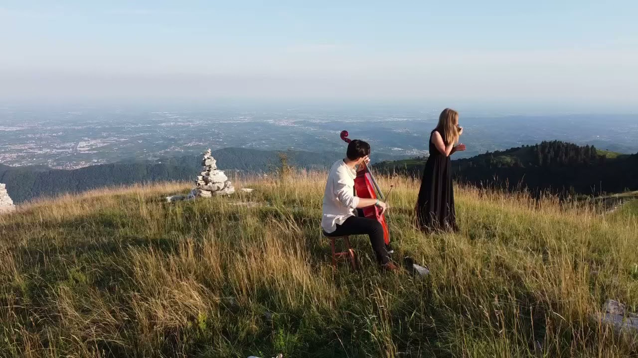 Giada Varaschin - habit (Official Music Video)