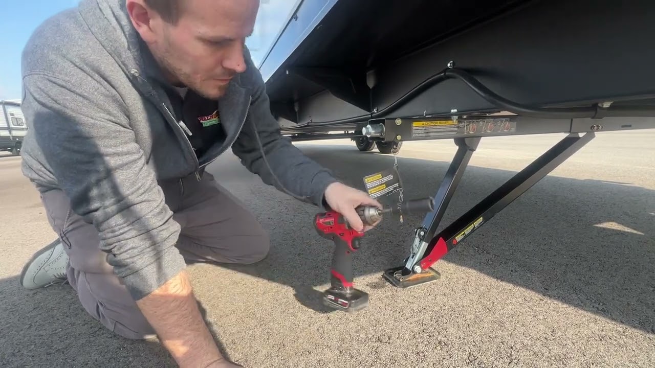 Service | The New Lippert Quick Drop Leveling System