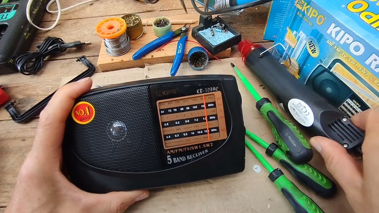 Как разбирается корпус радиоприемника KIPO KB-308AC #ремонтсвоимируками