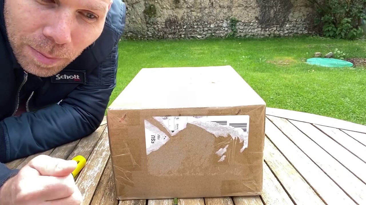 UNBOXING : Erisin ES1253B Apple CarPlay (Autoradio GPS) Bmw e39