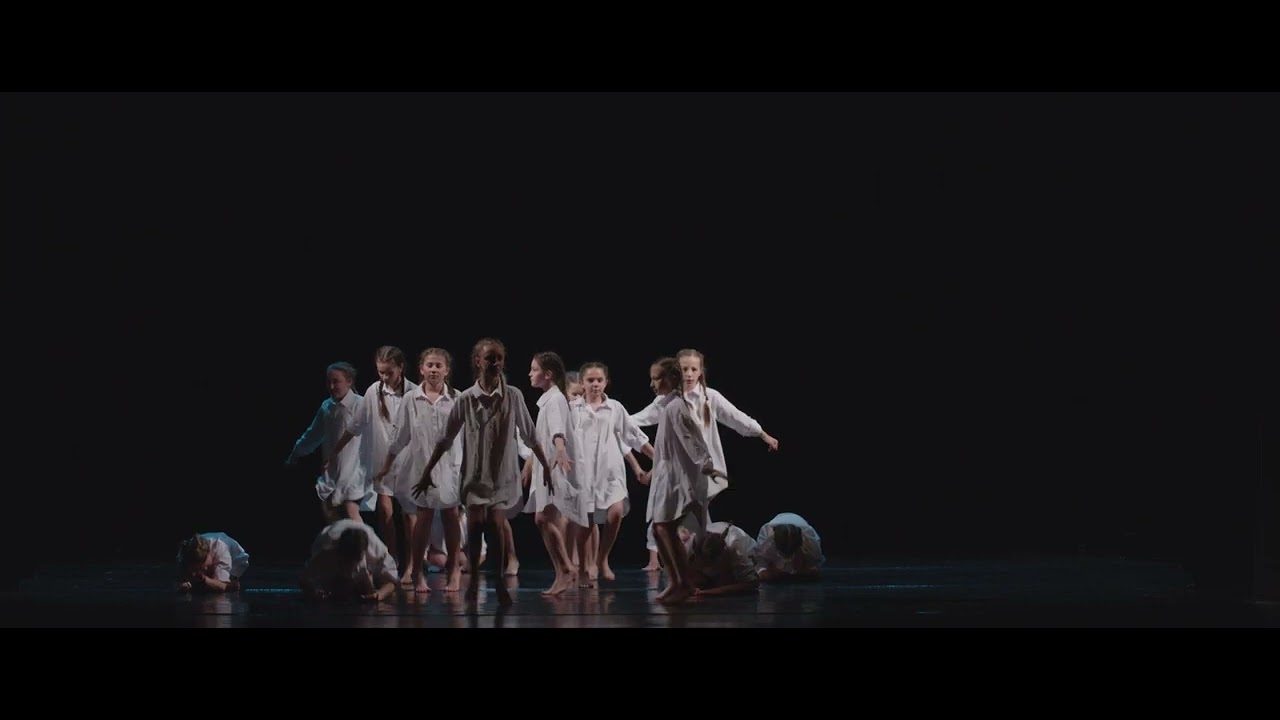 Flash Dance Company, choreografie Z hnízda